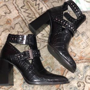 Zara Black Crocodile Boots